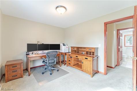 6980 Ames Road Parma OH 44129