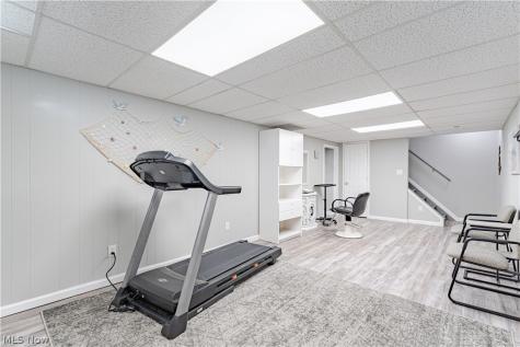 6980 Ames Road Parma OH 44129