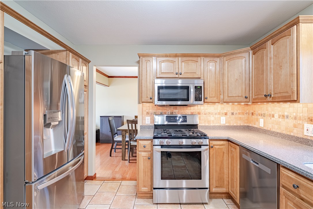 6980 Ames Road Parma OH 44129