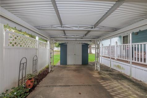 31 Grand Boulevard Olmsted Twp OH 44138