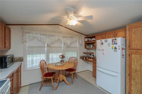 31 Grand Boulevard Olmsted Twp OH 44138
