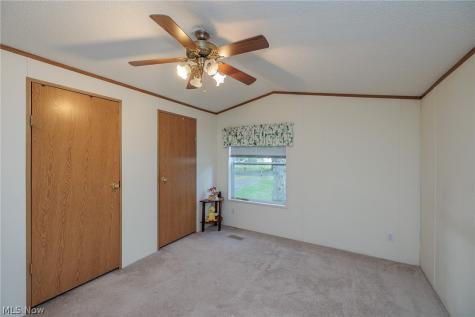 31 Grand Boulevard Olmsted Twp OH 44138