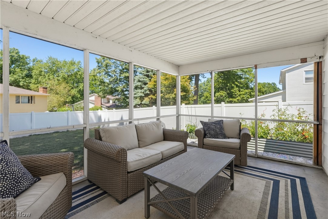 222 High Point Drive Wadsworth OH 44281