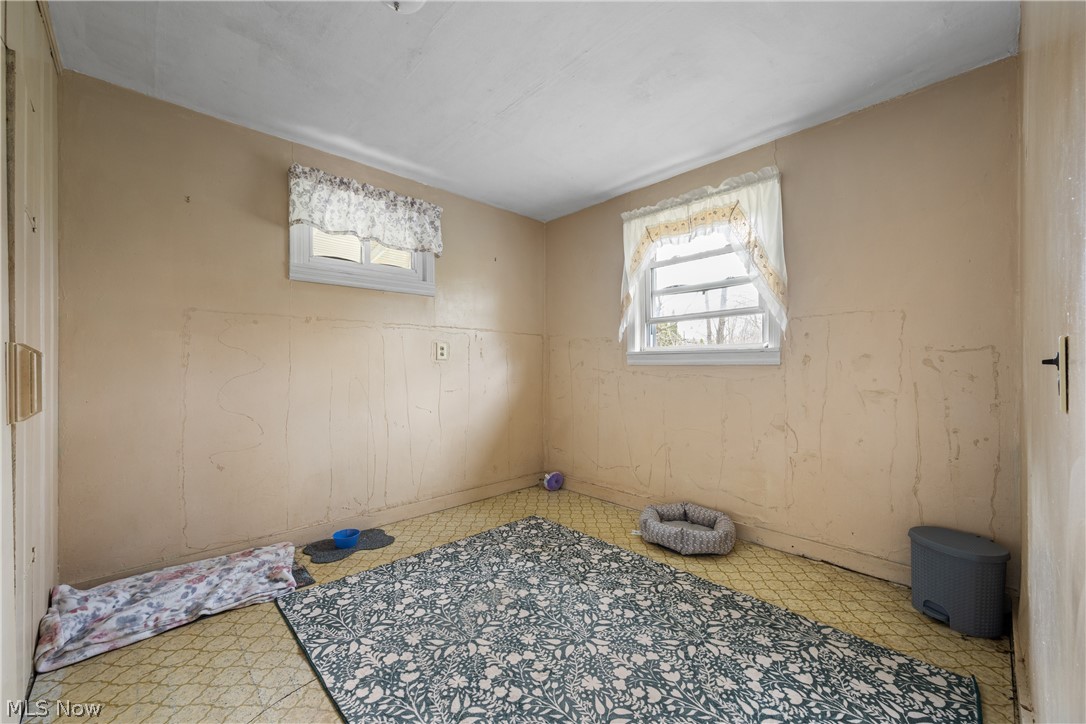 1726 Knox Boulevard Akron OH 44320