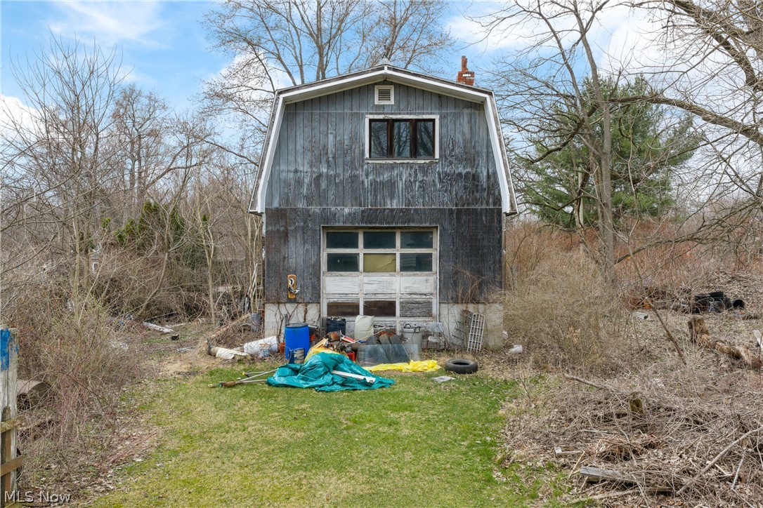 1726 Knox Boulevard Akron OH 44320