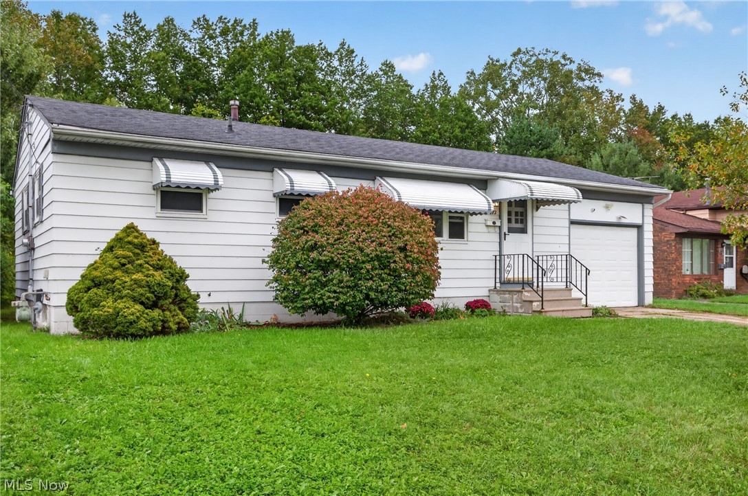 972 Rosewood Drive Elyria OH 44035