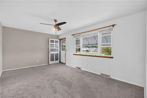 972 Rosewood Drive Elyria OH 44035