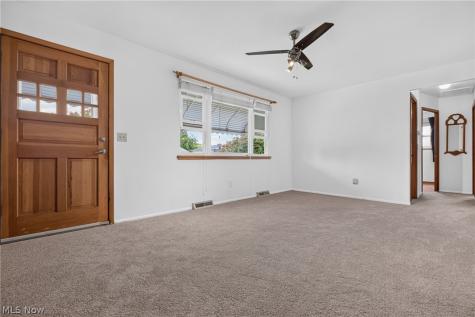 972 Rosewood Drive Elyria OH 44035