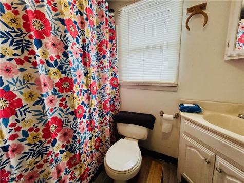 1051 W Main Street Ravenna OH 44266