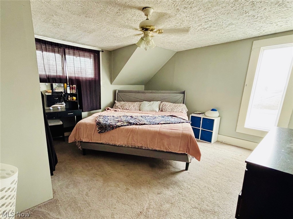 1051 W Main Street Ravenna OH 44266