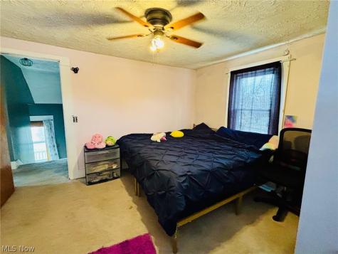 1051 W Main Street Ravenna OH 44266