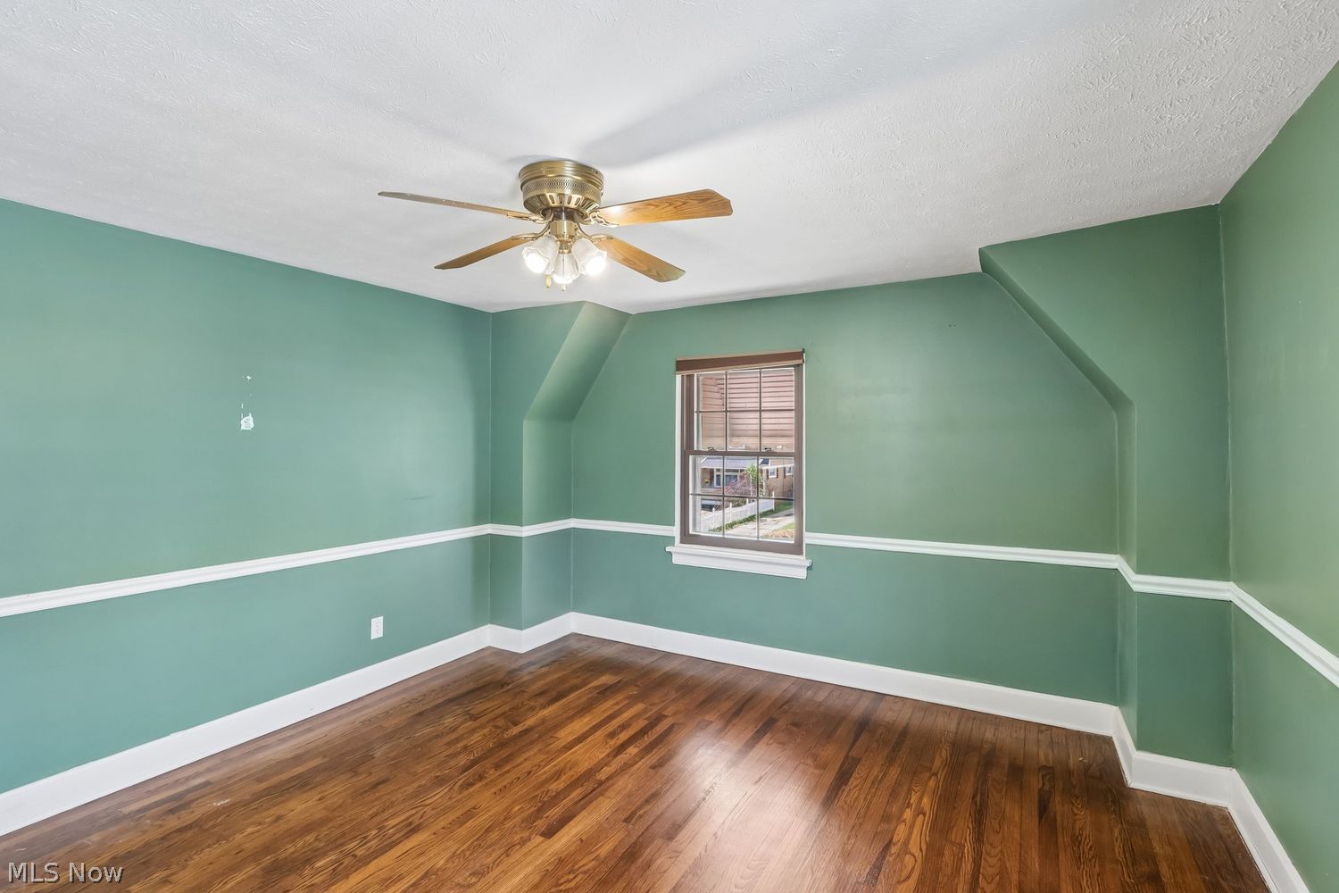 17406 Milburn Avenue Cleveland OH 44135