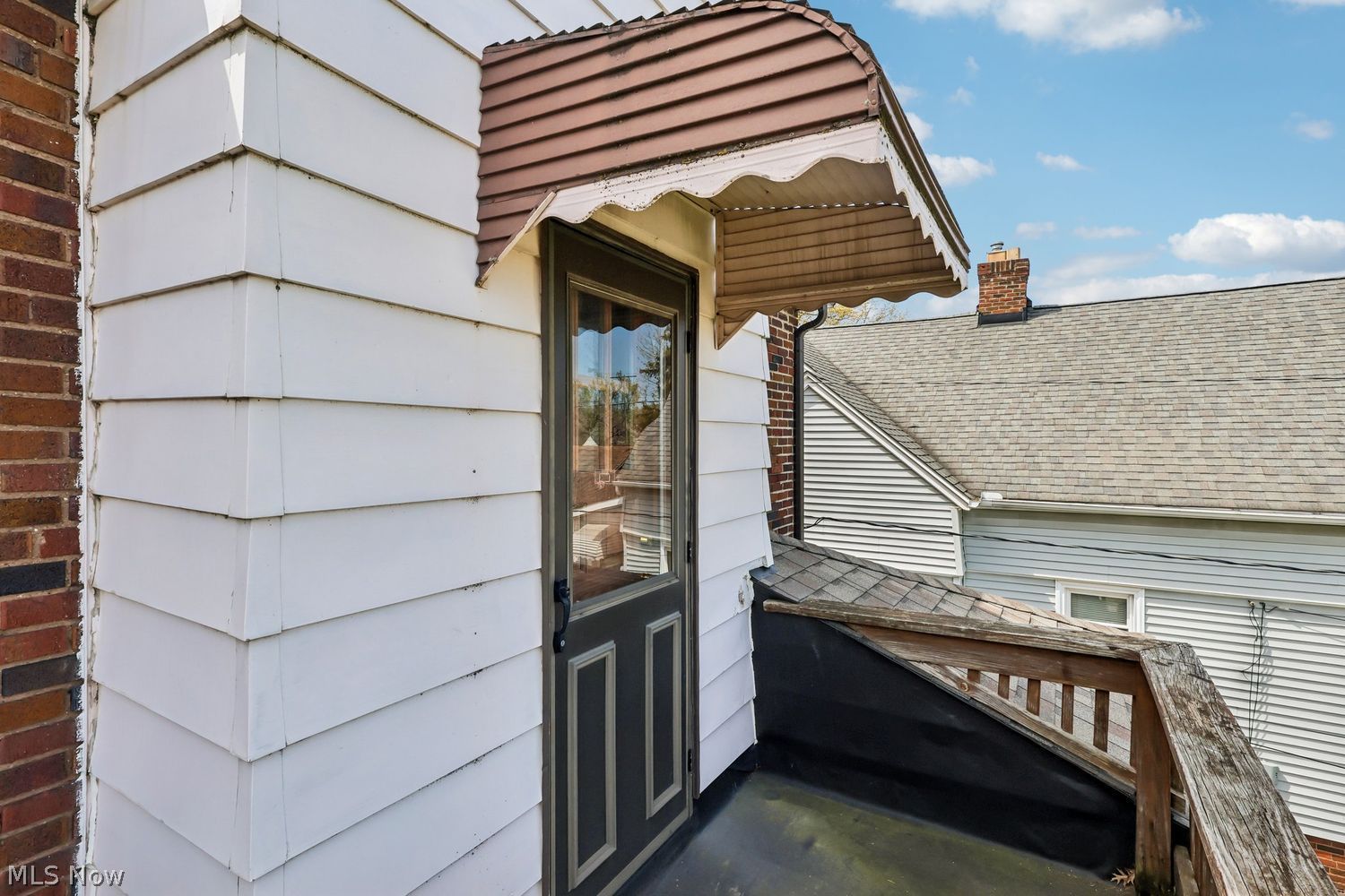17406 Milburn Avenue Cleveland OH 44135
