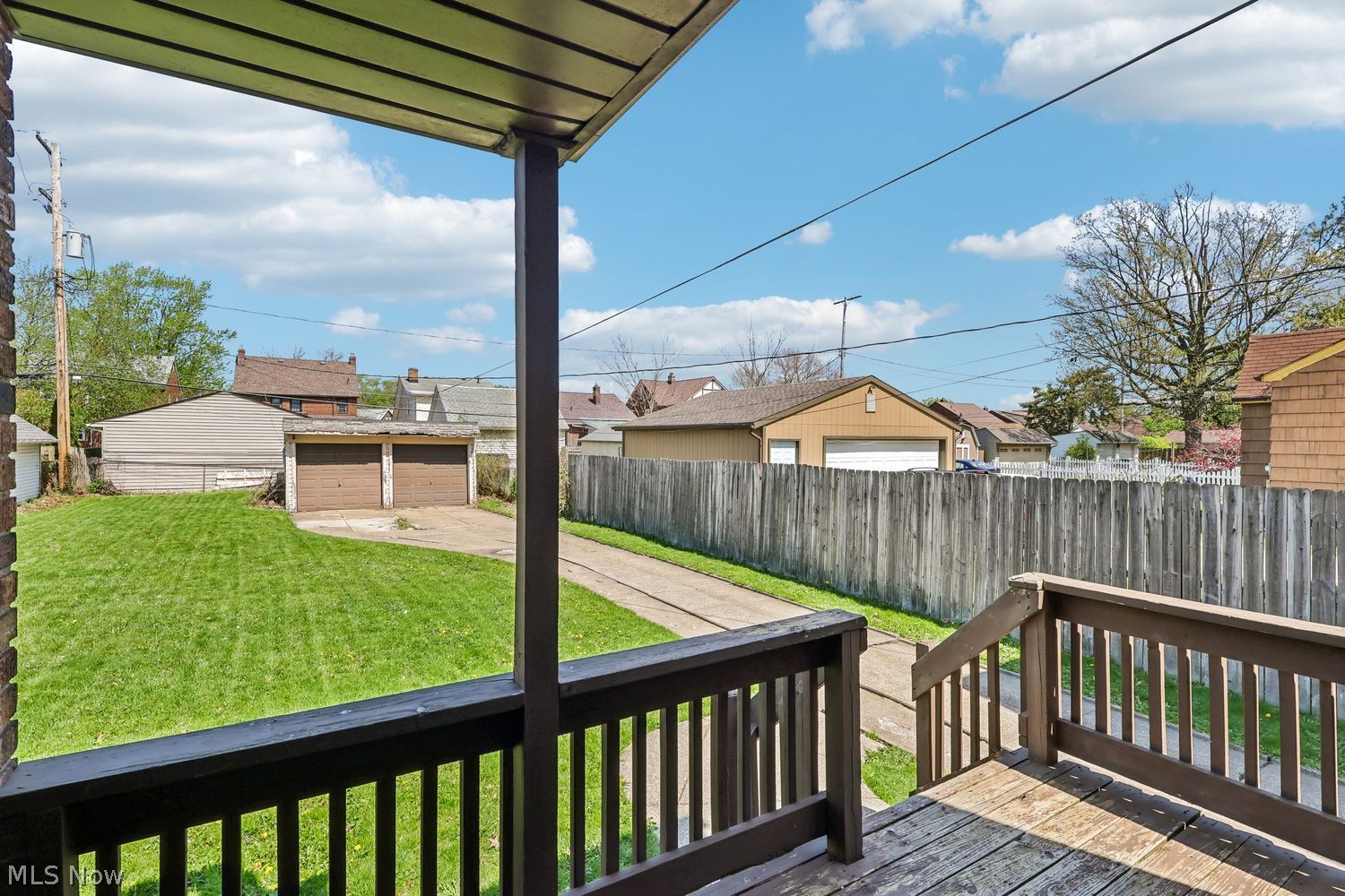 17406 Milburn Avenue Cleveland OH 44135