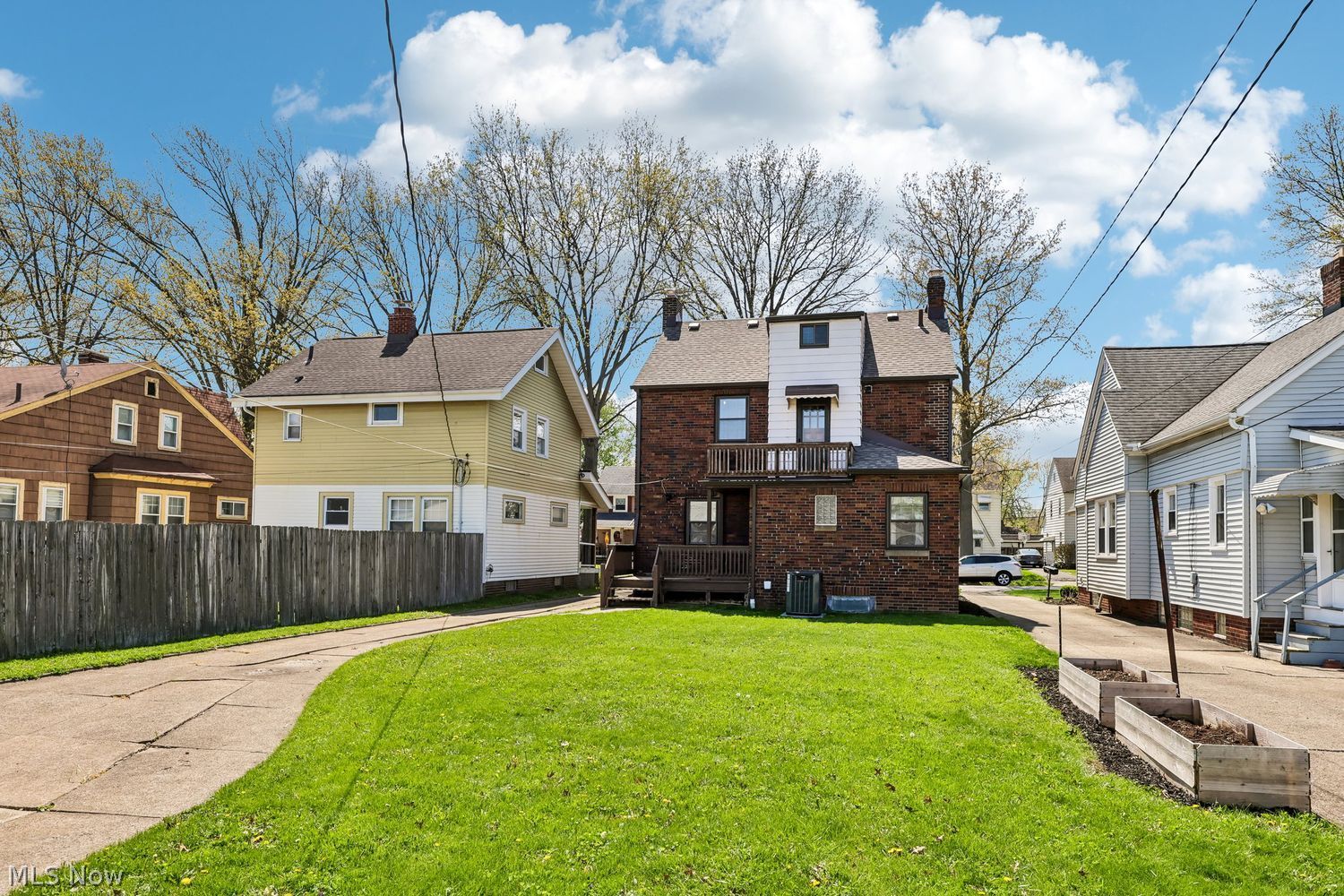 17406 Milburn Avenue Cleveland OH 44135