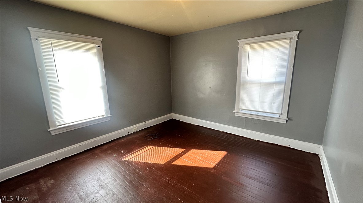1828 Noble Road East Cleveland OH 44112