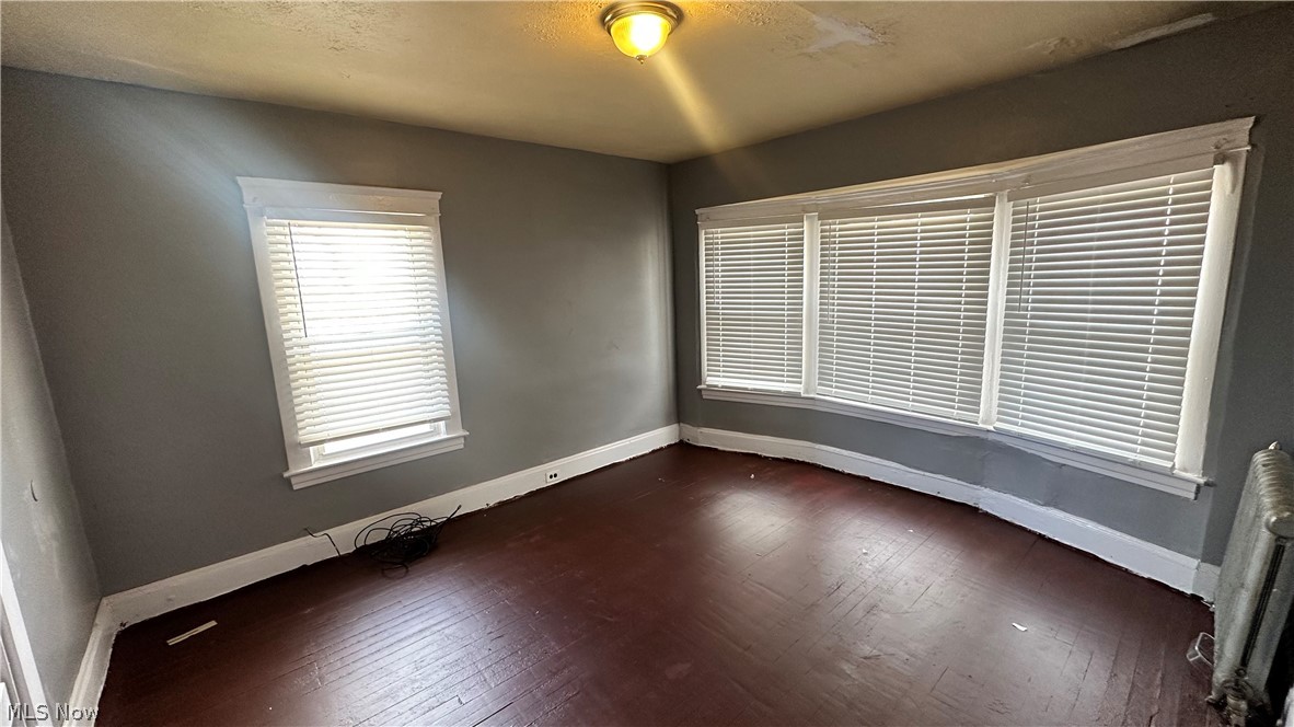 1828 Noble Road East Cleveland OH 44112