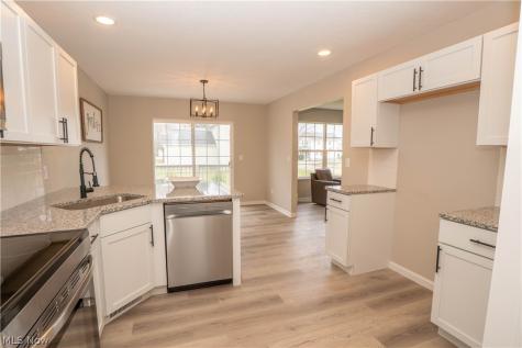 1290 Patriot Place SW Massillon OH 44647