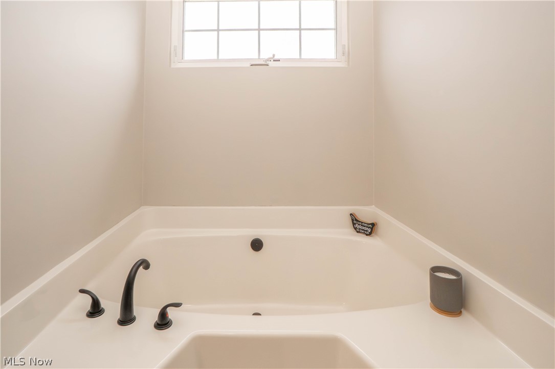 1290 Patriot Place SW Massillon OH 44647