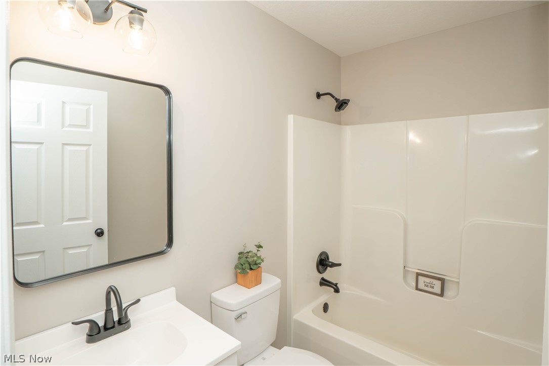 1290 Patriot Place SW Massillon OH 44647