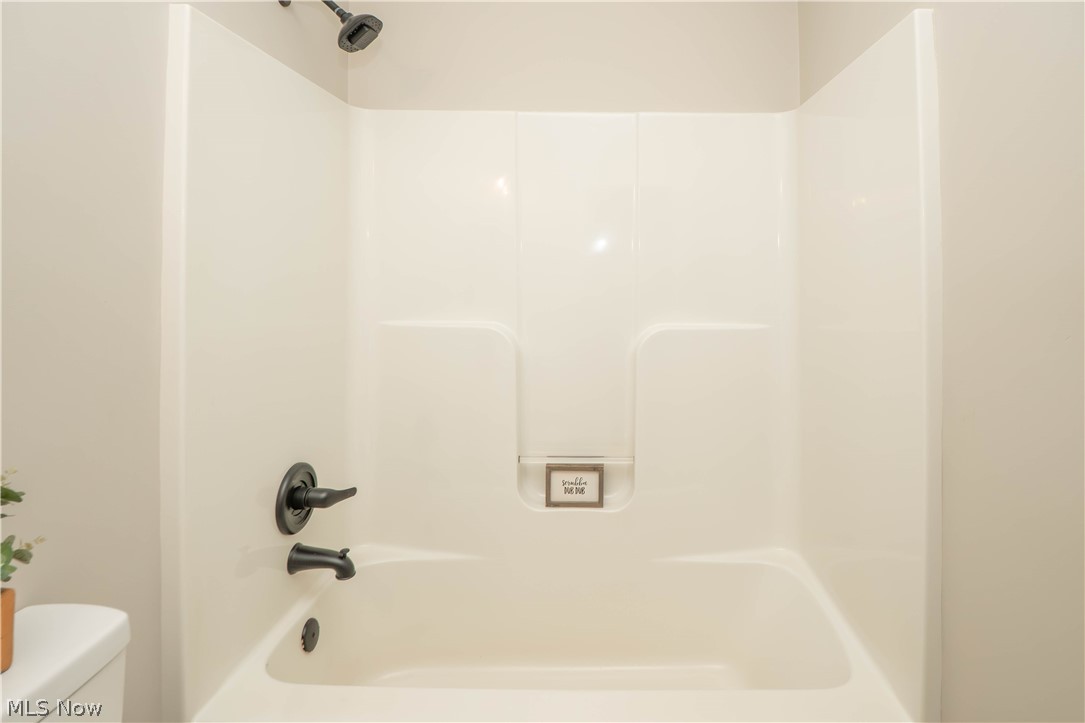 1290 Patriot Place SW Massillon OH 44647