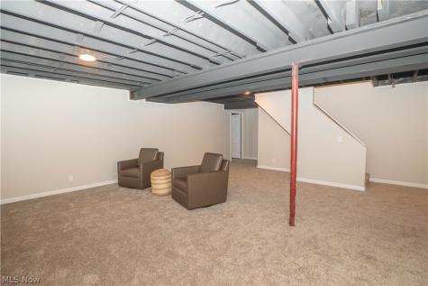 1290 Patriot Place SW Massillon OH 44647