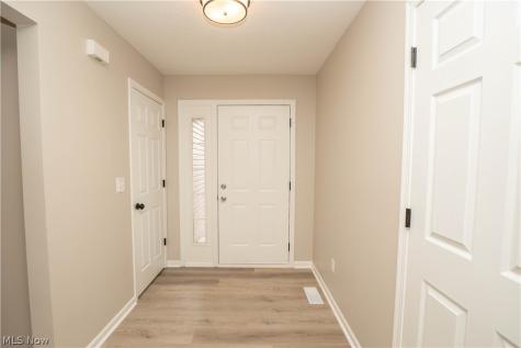 1290 Patriot Place SW Massillon OH 44647