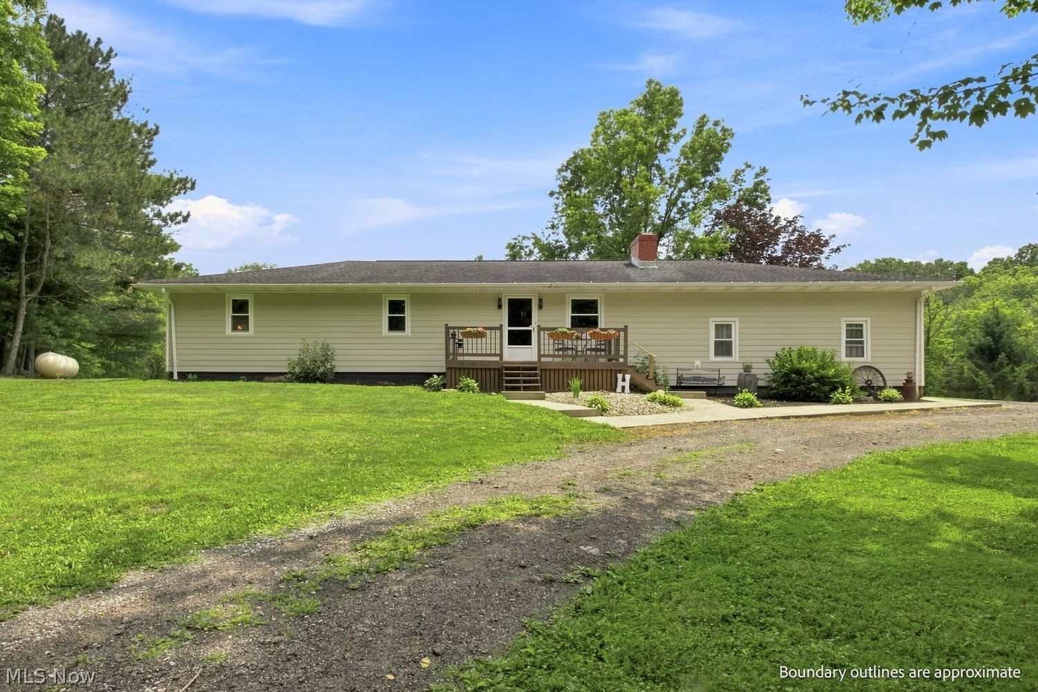 1433 Twp Road 1353 Ashland OH 44805