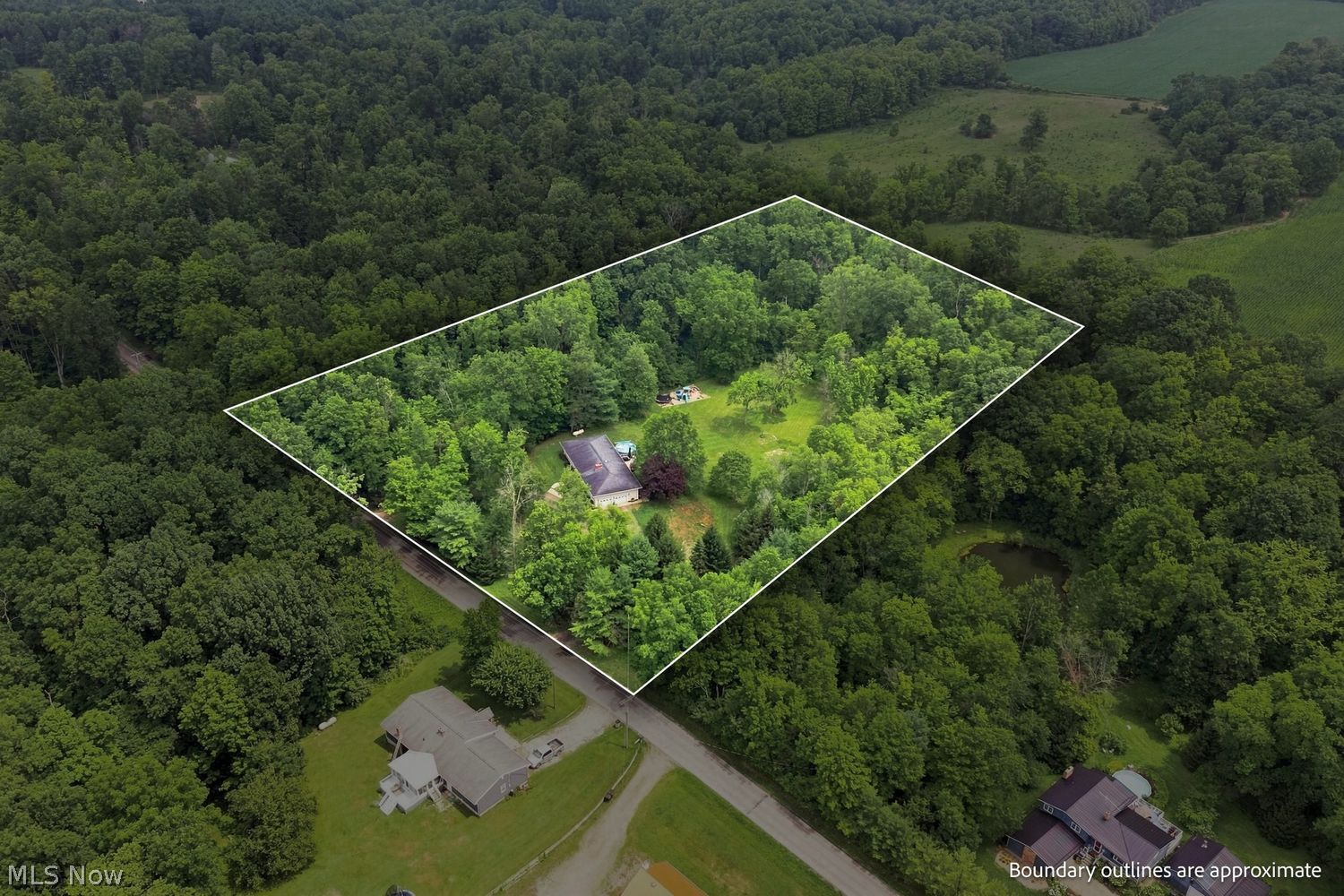 1433 Twp Road 1353 Ashland OH 44805