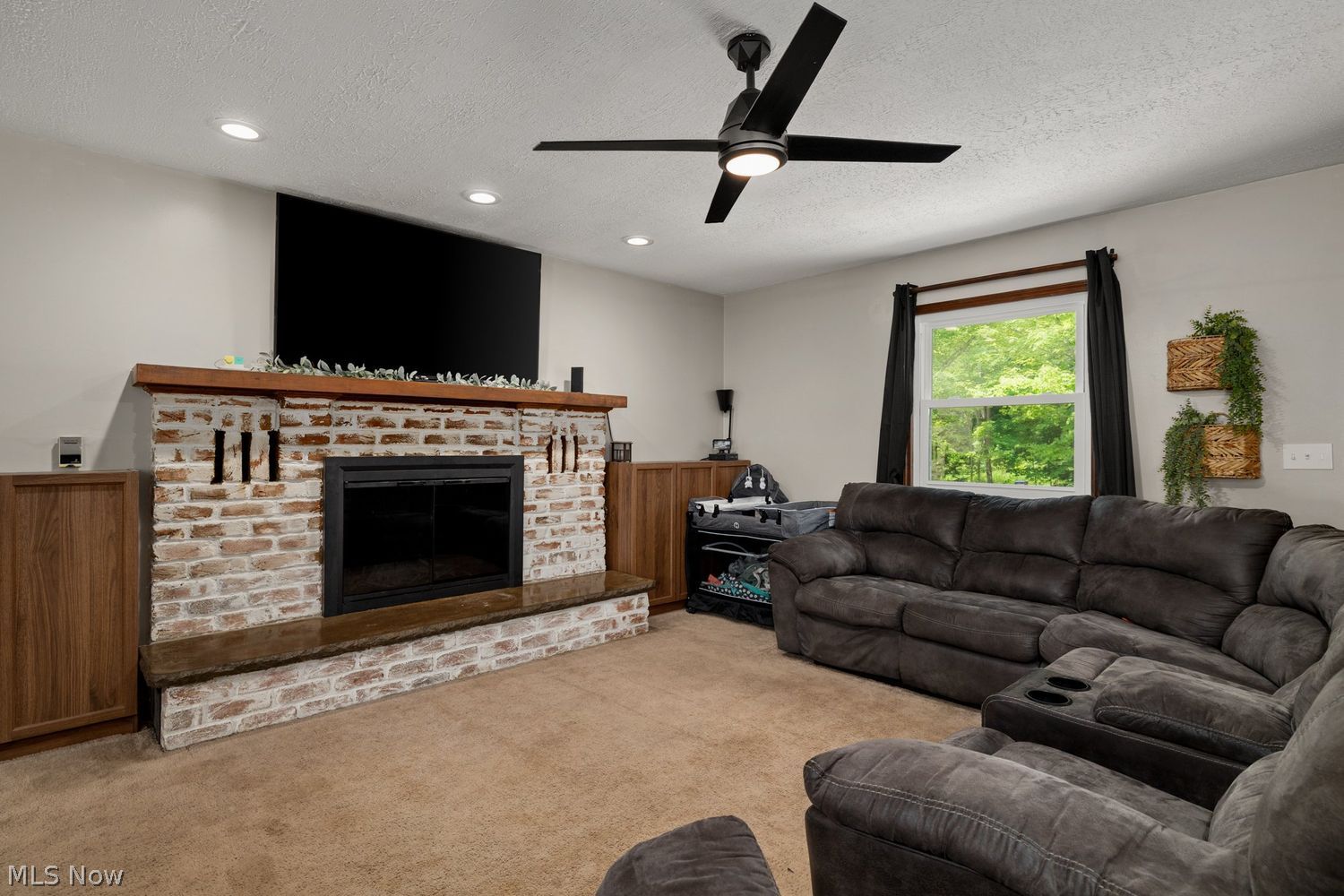 1433 Twp Road 1353 Ashland OH 44805