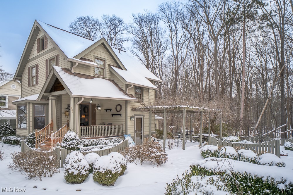 583 Sumatra Avenue Akron OH 44305