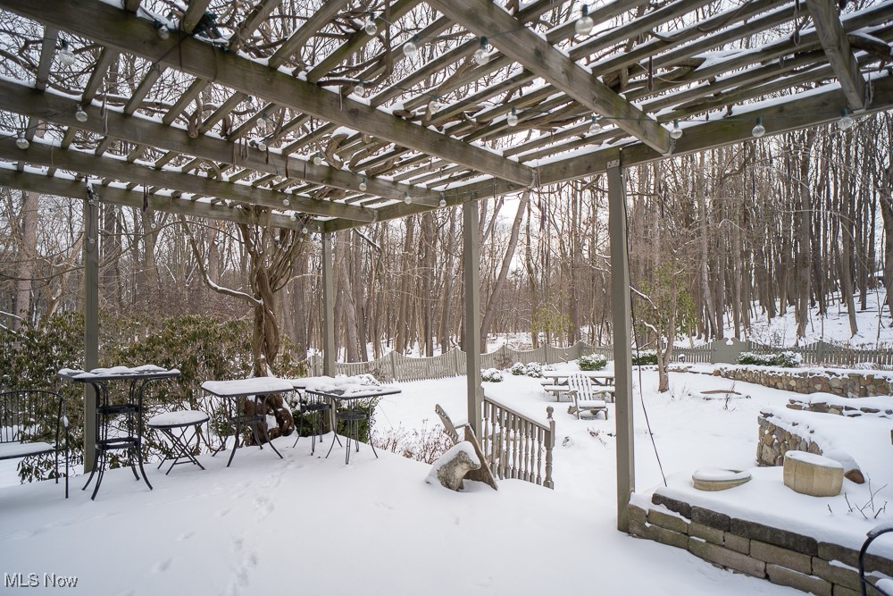 583 Sumatra Avenue Akron OH 44305