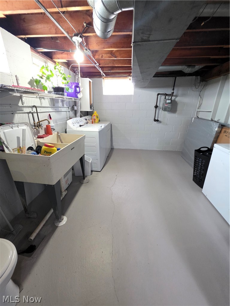 13445 Wainstead Avenue Cleveland OH 44111
