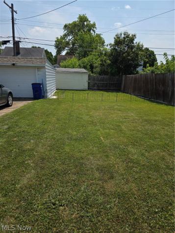 13445 Wainstead Avenue Cleveland OH 44111