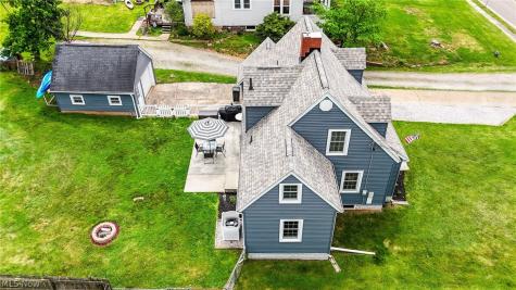 1324 Colegate Drive Marietta OH 45750