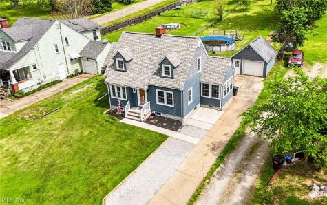 1324 Colegate Drive Marietta OH 45750