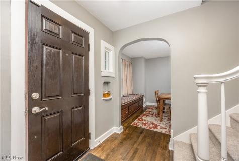 1324 Colegate Drive Marietta OH 45750