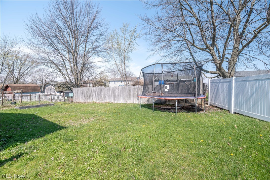 739 Notre Dame Avenue Austintown OH 44515