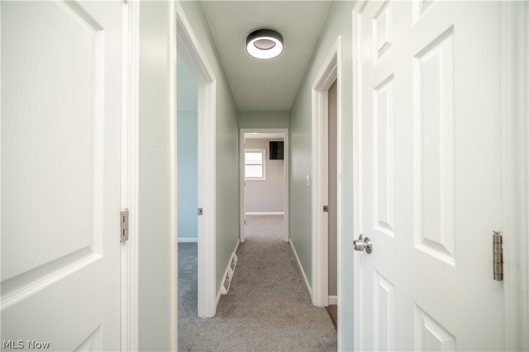 739 Notre Dame Avenue Austintown OH 44515