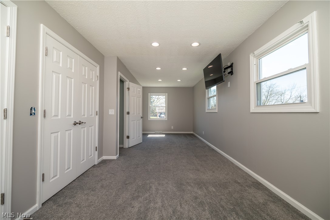 739 Notre Dame Avenue Austintown OH 44515