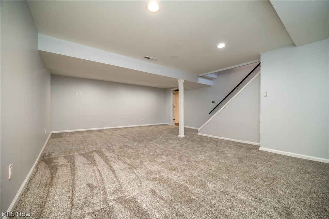 739 Notre Dame Avenue Austintown OH 44515