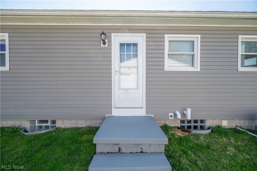 739 Notre Dame Avenue Austintown OH 44515
