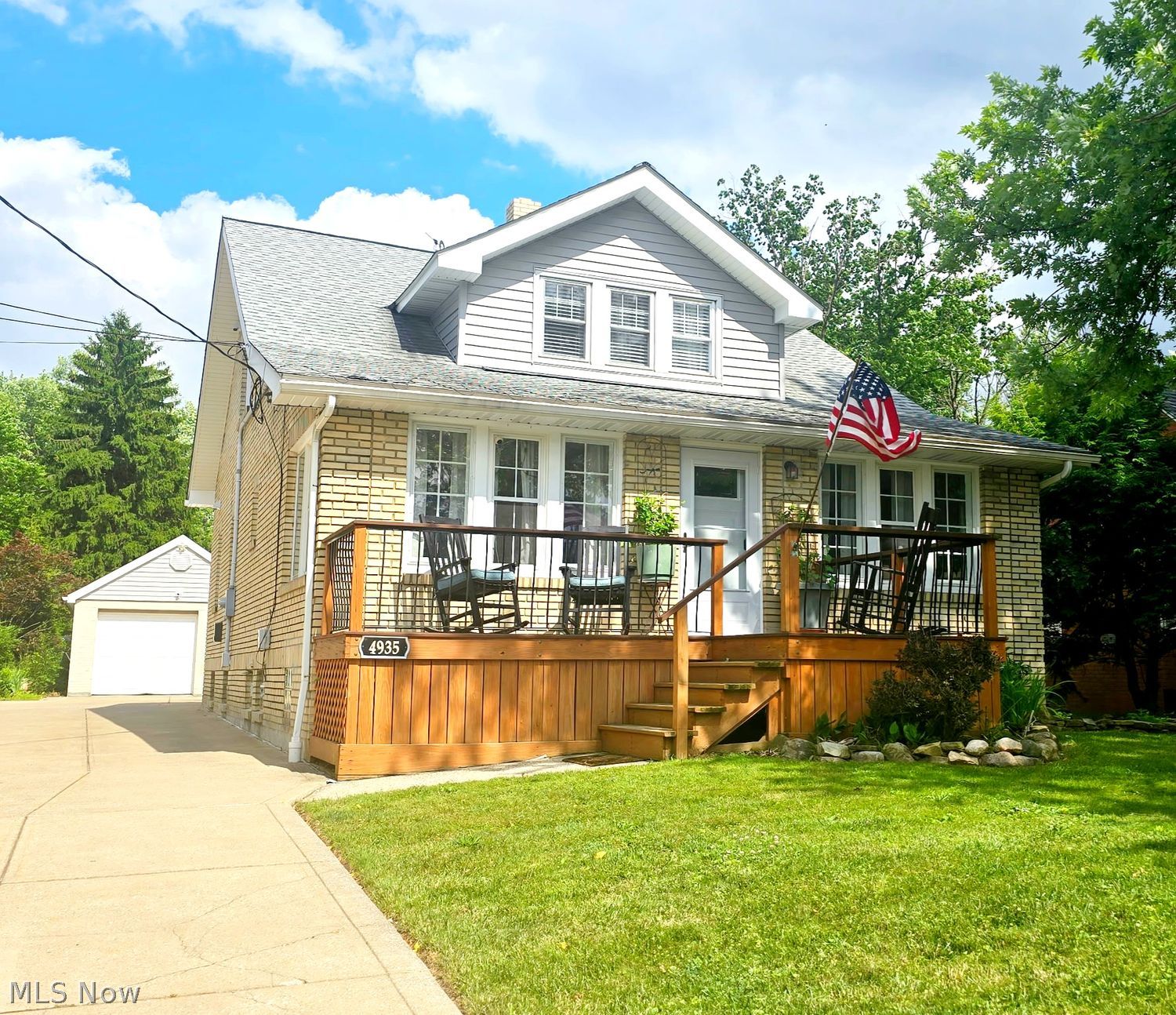 4935 Henry Street Garfield Heights OH 44125