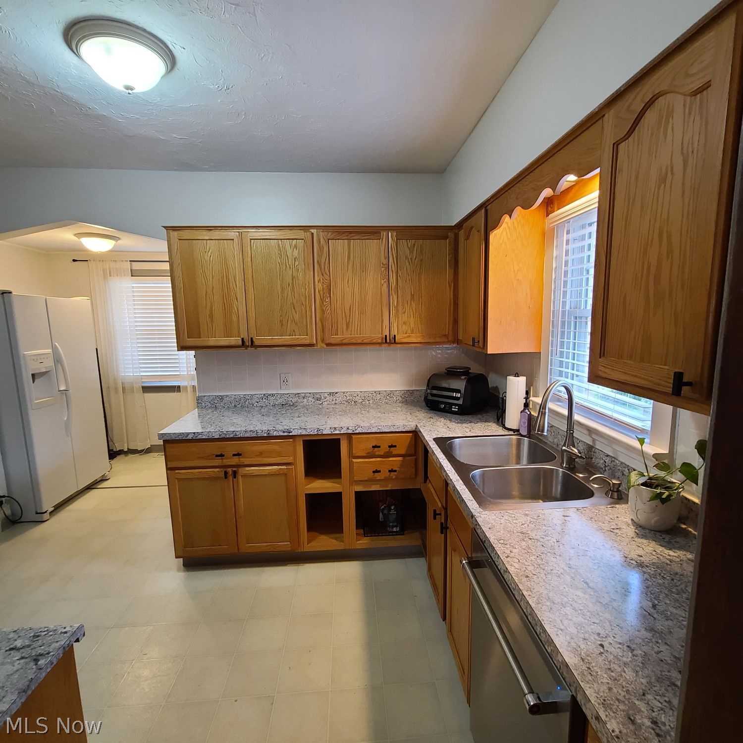 4935 Henry Street Garfield Heights OH 44125