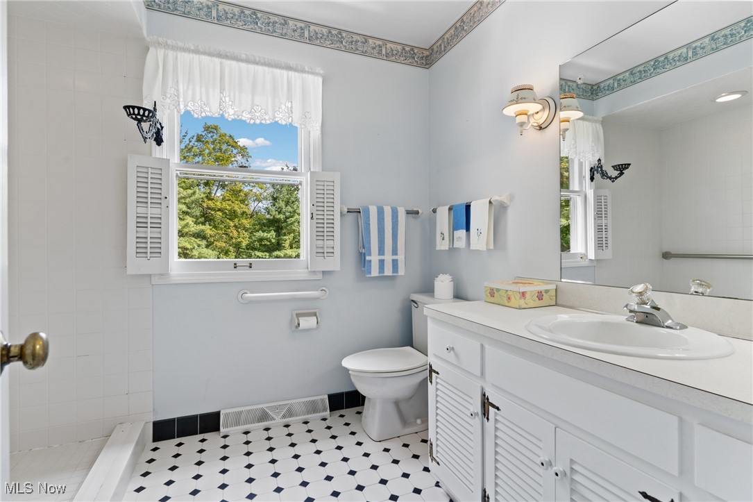 181 Ben Shaw Road Aurora OH 44202