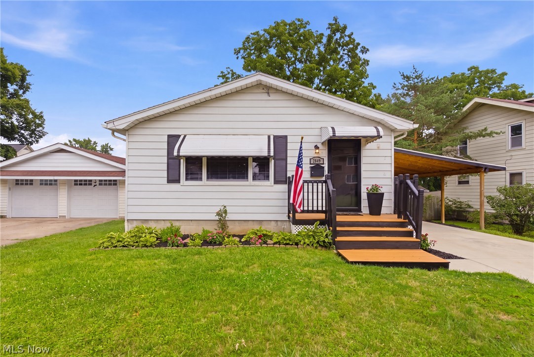 2849 Hudson Drive Cuyahoga Falls OH 44221