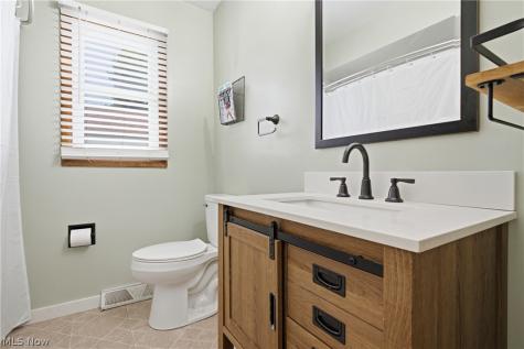 2849 Hudson Drive Cuyahoga Falls OH 44221
