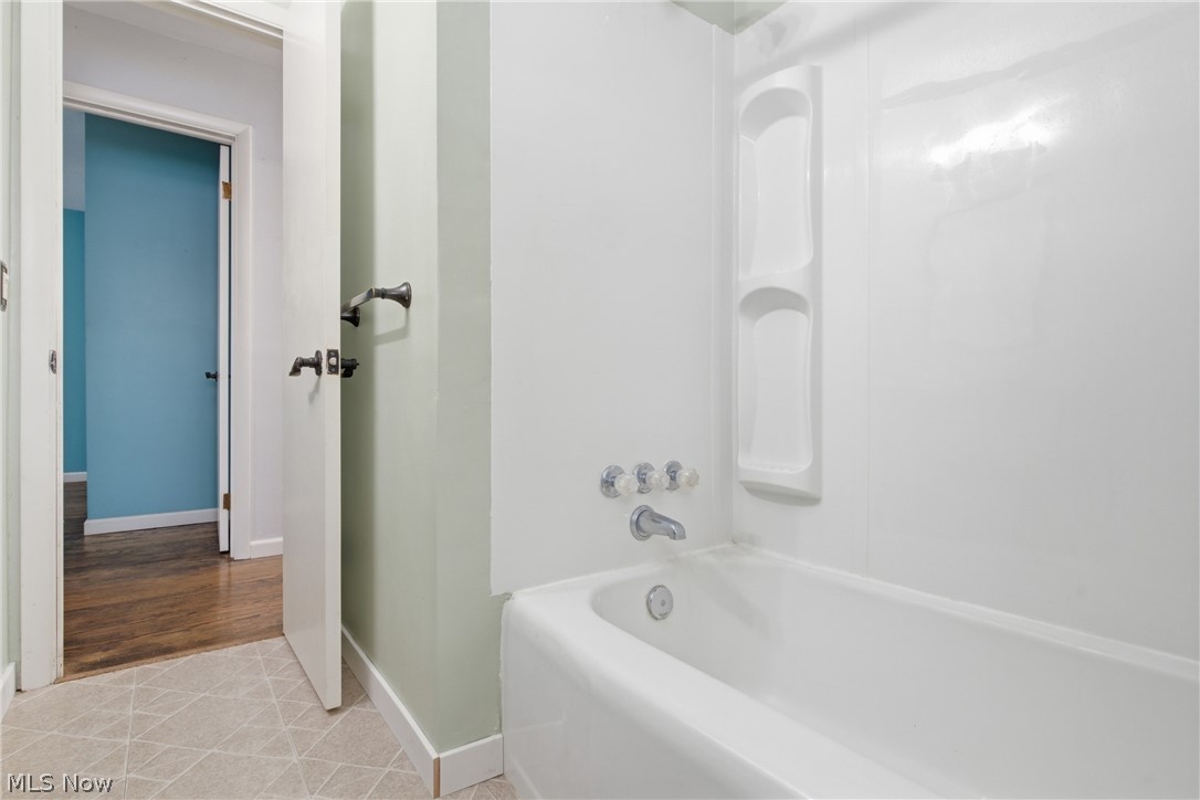 2849 Hudson Drive Cuyahoga Falls OH 44221