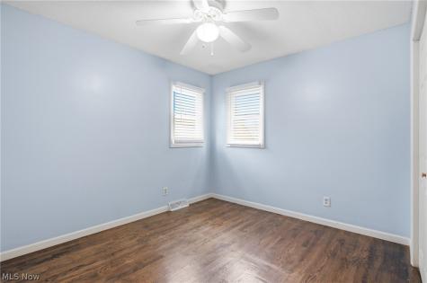 2849 Hudson Drive Cuyahoga Falls OH 44221