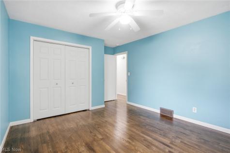 2849 Hudson Drive Cuyahoga Falls OH 44221